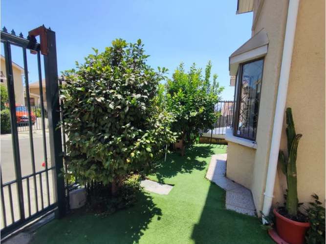 SE VENDE HERMOSA CASA, SECTOR MACUL ALTO, LA FLORIDA