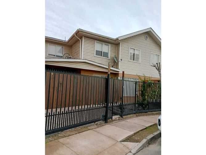 SE VENDE CASA, EN CIUDAD DEL SOL MODELO PRAGA , PUENTE ALTO