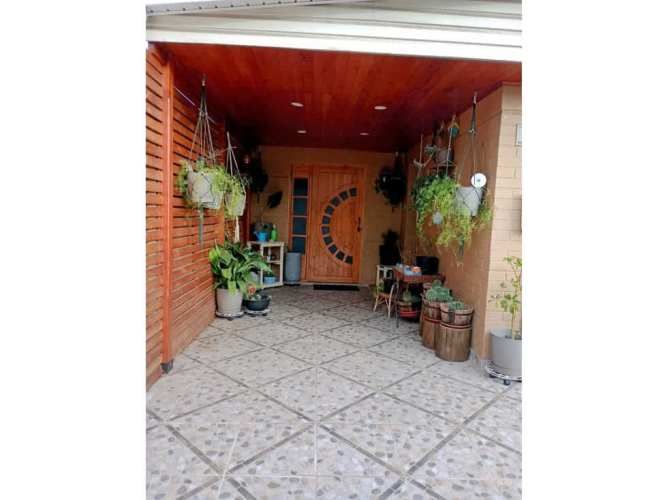 SE VENDE CASA, EN CIUDAD DEL SOL MODELO PRAGA , PUENTE ALTO