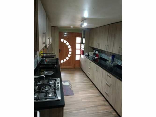 SE VENDE CASA, EN CIUDAD DEL SOL MODELO PRAGA , PUENTE ALTO