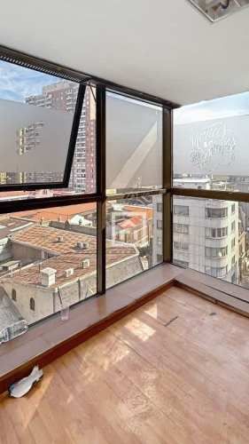 HERMOSA OFICINA EN PLENO CORAZON DE SANTIAGO