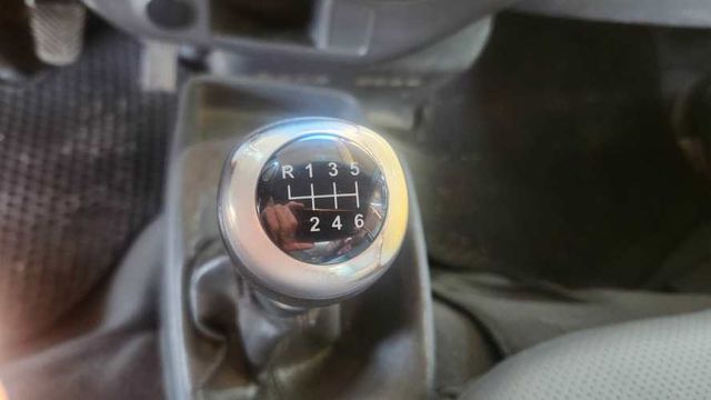 Kia Frontier, Cabina Simple, 2.5 año 2014.