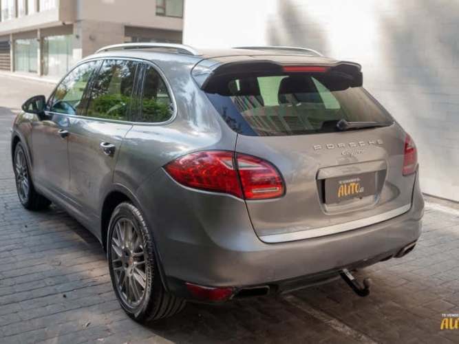 Porsche Cayenne V6 2011