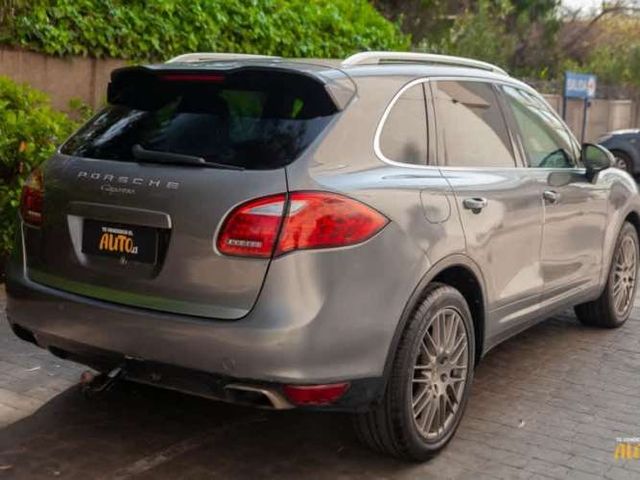 Porsche Cayenne V6 2011