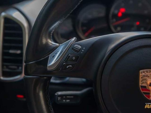 Porsche Cayenne V6 2011