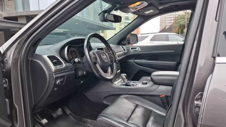 JEEEP GRAND CHEROKEE LTD 3.6 AUT 2021