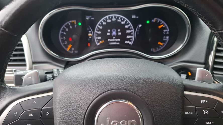 JEEEP GRAND CHEROKEE LTD 3.6 AUT 2021