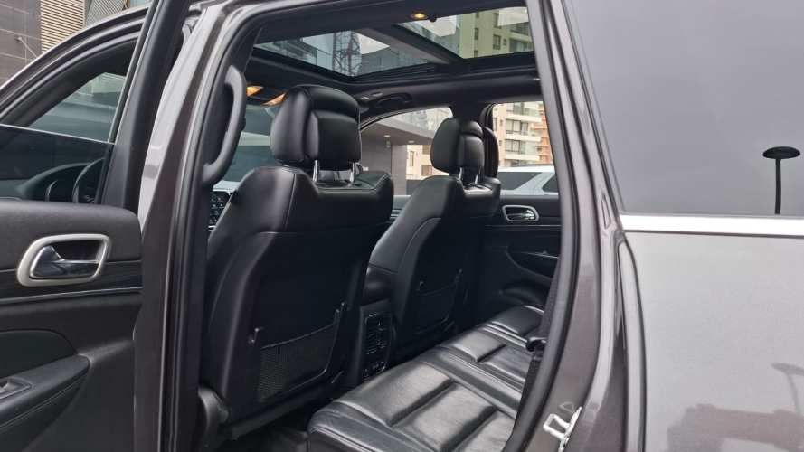 JEEEP GRAND CHEROKEE LTD 3.6 AUT 2021