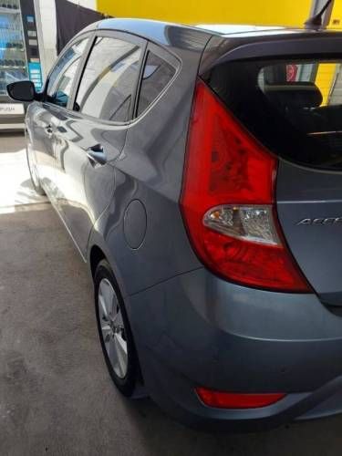 Hyundai Accent VGT 1.6 AUT