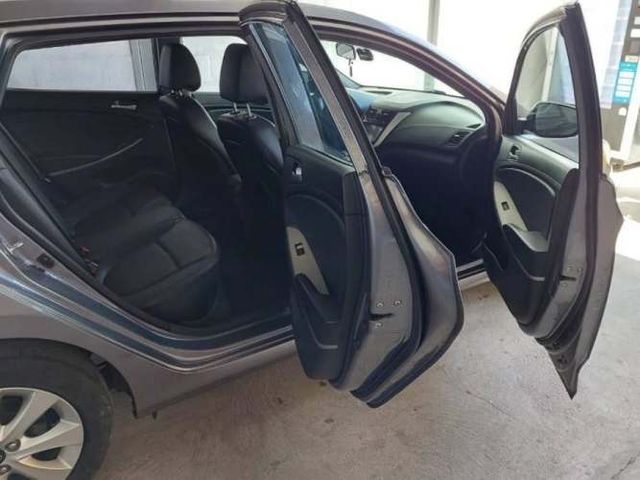 Hyundai Accent VGT 1.6 AUT