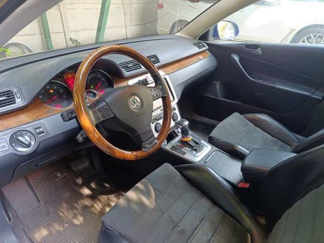 VOLKSWAGEN PASSAT 2007