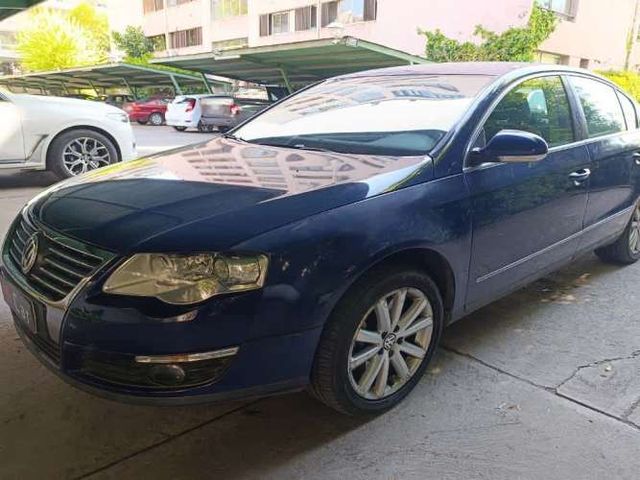 VOLKSWAGEN PASSAT 2007