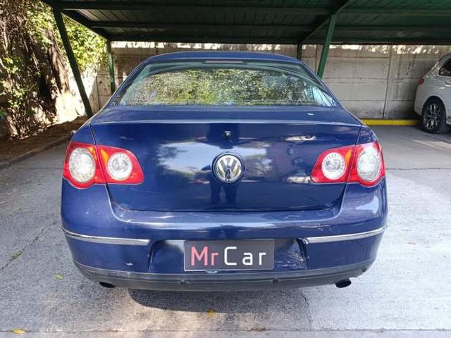VOLKSWAGEN PASSAT 2007