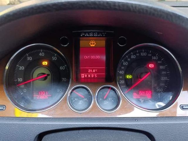 VOLKSWAGEN PASSAT 2007