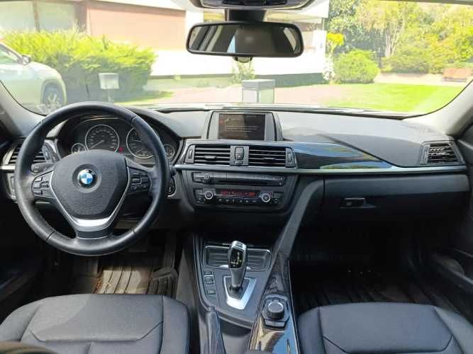 BMW 320 2016
