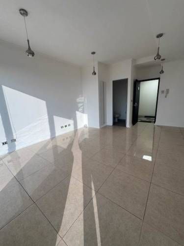 Planta Libre 27,29 M2 + 1 Estacionamiento