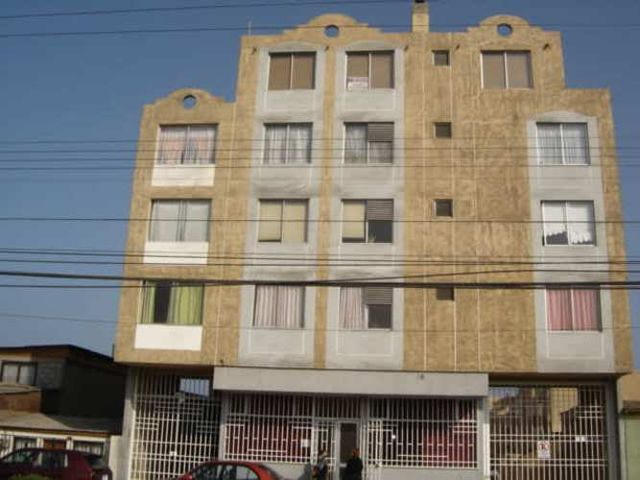 Departamento, Avenida Iquique