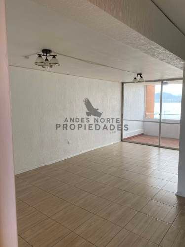 Se vende Departamento Central a pasos de Plaza de Armas de Coquimbo