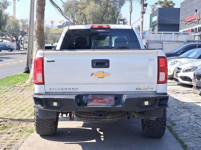 CHEVROLET SILVERADO HIGH COUNTRY LTZ 4WD 5.3 AUT 2018