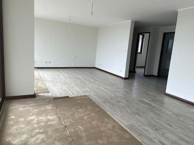 CASA Av. Bosques de Montemar