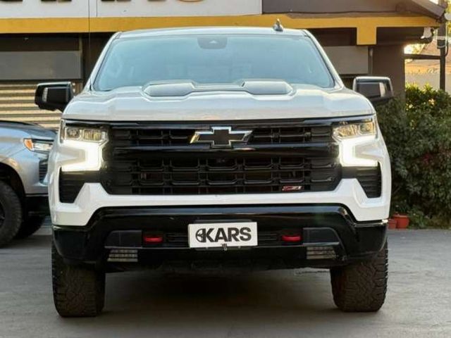CHEVROLET SILVERADO  2023