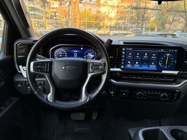 CHEVROLET SILVERADO  2023