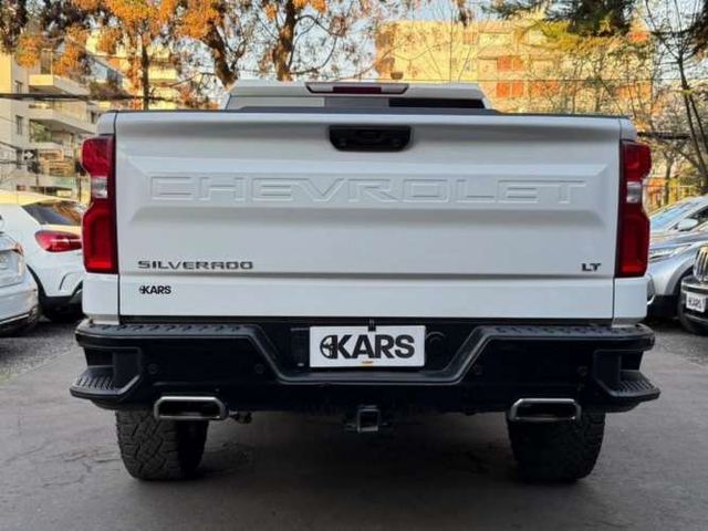 CHEVROLET SILVERADO  2023