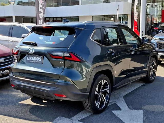 TOYOTA YARIS CROSS 2024