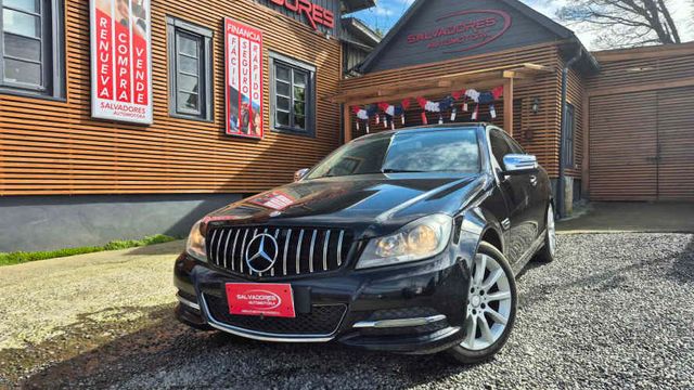 MERCEDES BENZ C180 2014