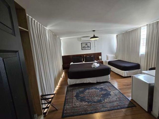 ARRENDAMOS CASA -HOTEL, FRENTE PATIO BELLAVISTA. 100% OPERATIVA