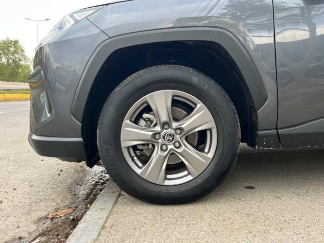 TOYOTA NEW RAV 4 LE 2.0 CVT 2024 ÚNICO DUEÑO
