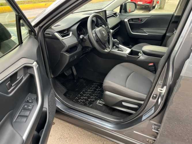 TOYOTA NEW RAV 4 LE 2.0 CVT 2024 ÚNICO DUEÑO