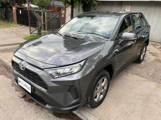 TOYOTA NEW RAV 4 LE 2.0 CVT 2024 ÚNICO DUEÑO