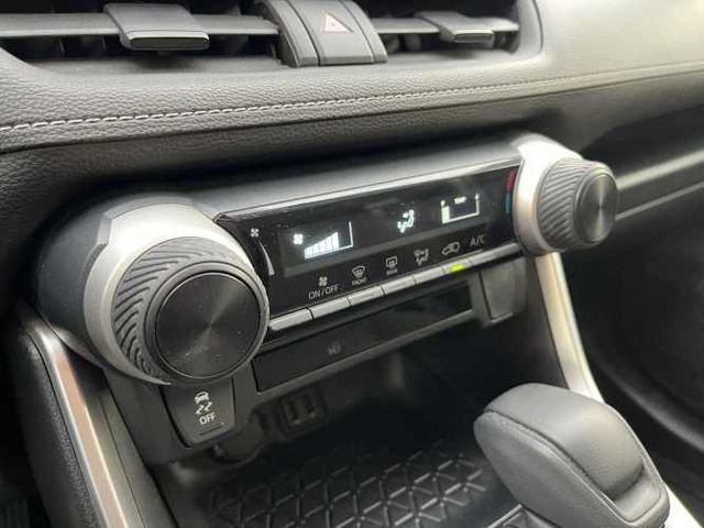 TOYOTA NEW RAV 4 LE 2.0 CVT 2024 ÚNICO DUEÑO