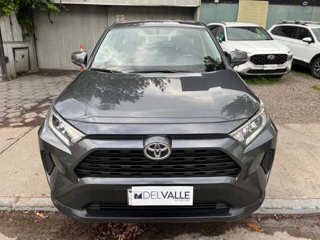 TOYOTA NEW RAV 4 LE 2.0 CVT 2024 ÚNICO DUEÑO