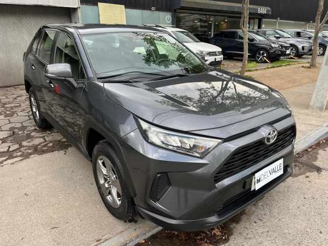 TOYOTA NEW RAV 4 LE 2.0 CVT 2024 ÚNICO DUEÑO