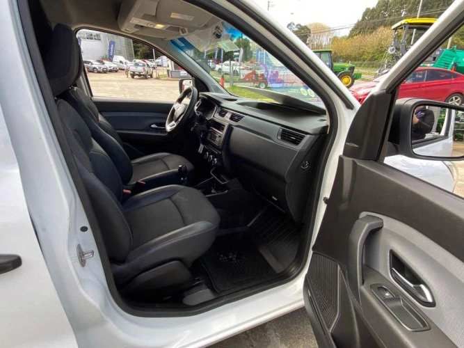 RENAULT EXPRESS 2023