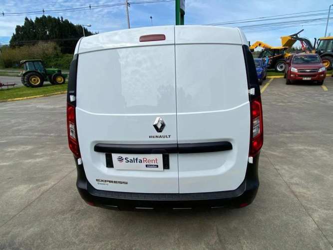 RENAULT EXPRESS 2023