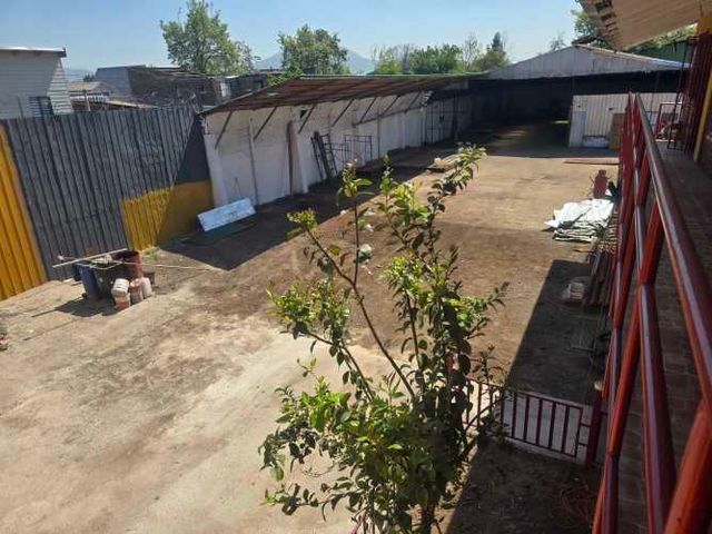 PROPIEDAD INDUSTRIAL 1.150 m2 CON OFICINAS: CERCA AUTOPISTA CENTRAL