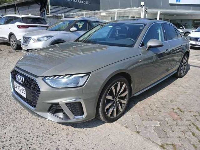 AUDI A4 2024