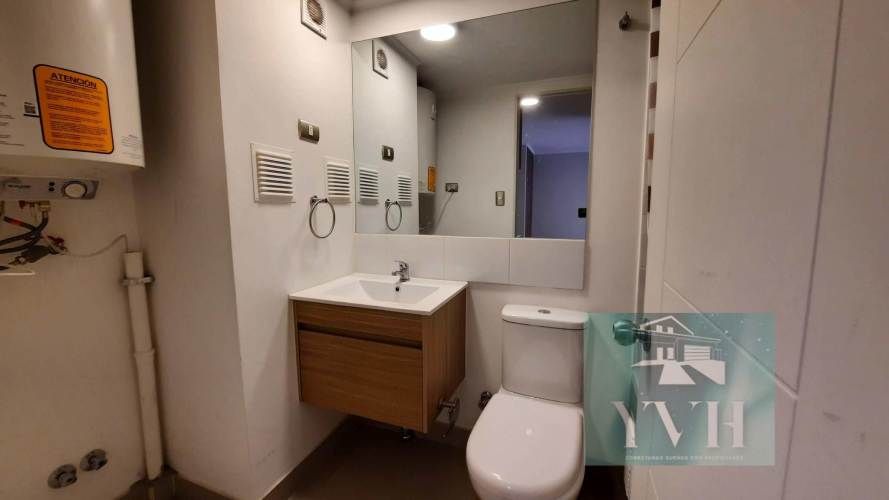 ARRIENDO DPTO TIPO ESTUDIO CON ESTACIONAMIENTO Y BODEGA SANTIAGO