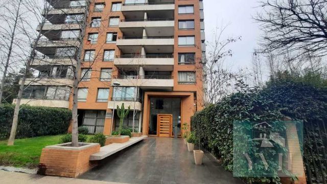 VENTA DPTO 1D1B CON ESTACIONAMIENTO Y BODEGA. TERRAZA Y VISTA DESPEJADA PROVIDENCIA