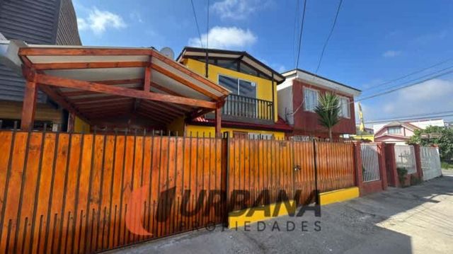 Casa CASA REMODELADA EN VENTA – LOTEO LOS HÉROES, SINDEMPART