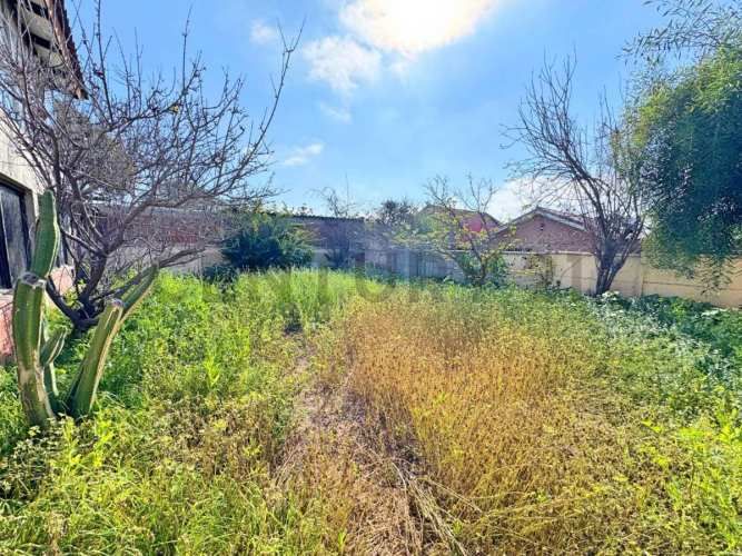 Se vende casa con potencial comercial en Peñuelas