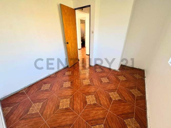 Se vende casa con potencial comercial en Peñuelas