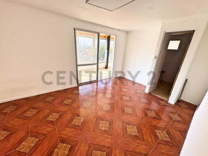 Se vende casa con potencial comercial en Peñuelas