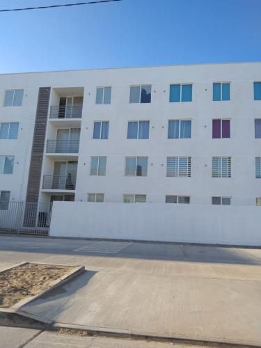 Arriendo Dpto año corrido compañía baja La Serena