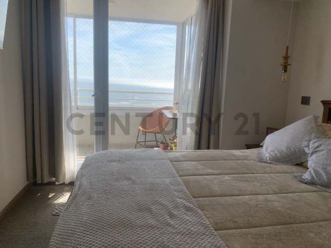 Venta Departamento estilo Mariposa, con vista despejada, Viña del Mar.