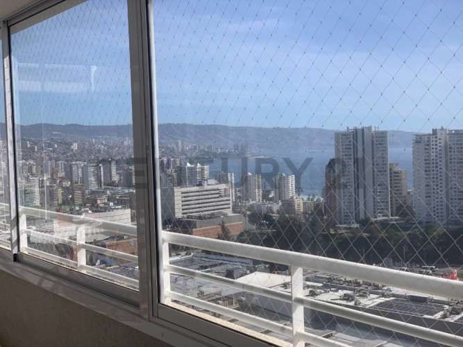 Venta Departamento estilo Mariposa, con vista despejada, Viña del Mar.