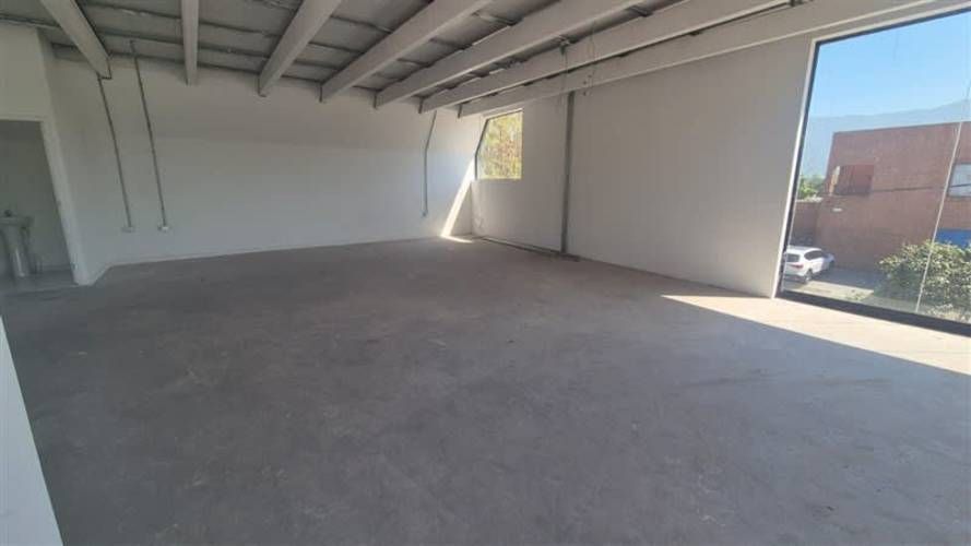 LOCAL COMERCIAL Juan de Escaray